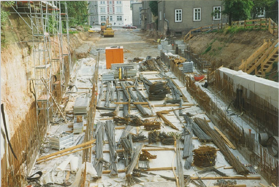 Unterstützung beim Bau der Unterführung am Cosswitzanger