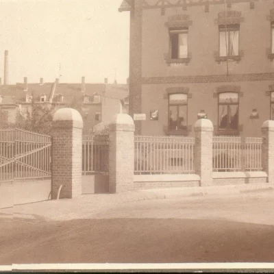 Einzäunung des städtischen Gaswerks 1925